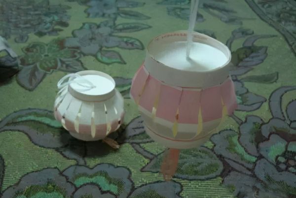 手工花灯制作方法,怎么做花灯简单手工视频图2