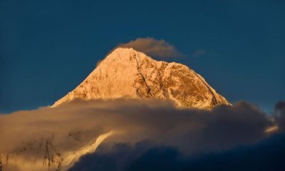 ​贡嘎山在四川哪个地方,四川出名的山有哪些