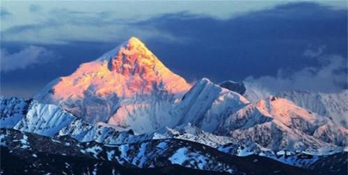 贡嘎山在四川哪个地方："贡嘎山"的地理位置在哪