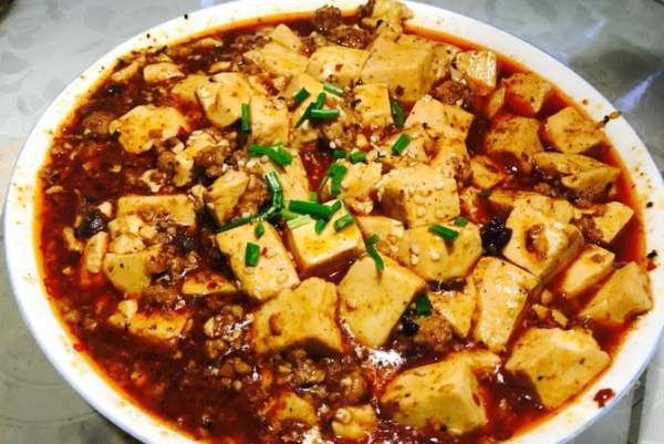 麻婆豆腐是哪个地方的菜,麻婆豆腐是哪里的菜系图4