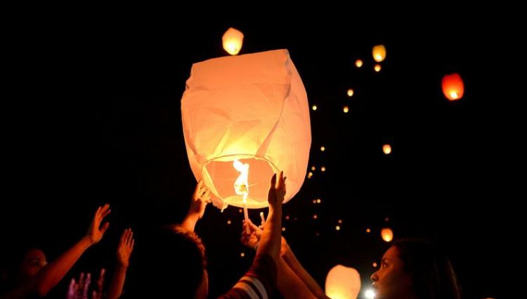 谁知道孔明灯的来历和意义