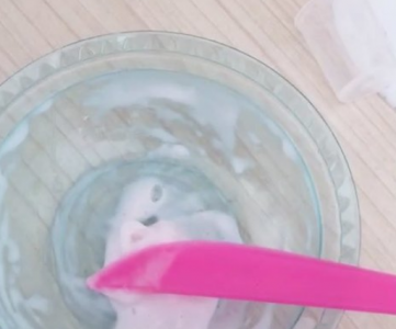 ​史莱姆怎么做不用胶水 简单,怎么做史莱姆不用硼砂不用胶水