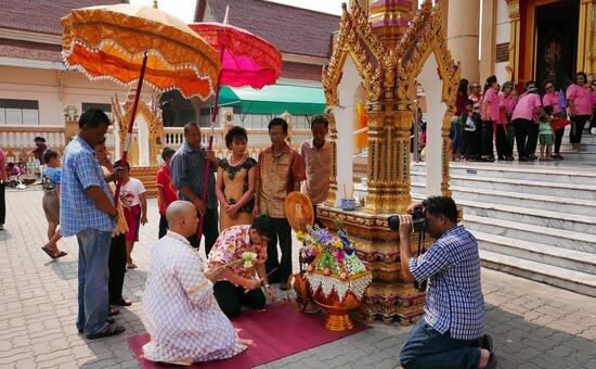 泰国释教之谜：糅合精灵、崇奉童神的综摄世界