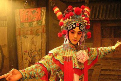 ​梅兰芳个人简介，梅兰芳具体有多少钱