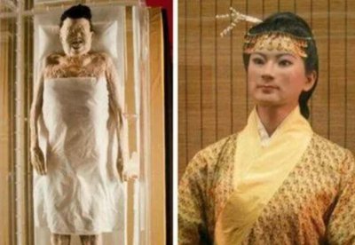 ​辛追刚出土时图片看上去十分恐怖吐着舌头