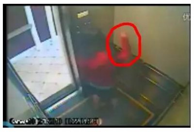 ​蓝可人到底瞅睹了什么还干出诡异举措 可人的电梯门为什么没有闭