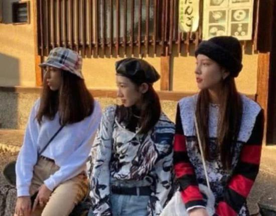 孟美岐、宋妍霏