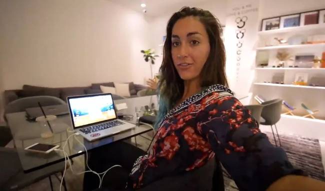 ▲Poppy喜佳的中国咖啡馆(视频截图)