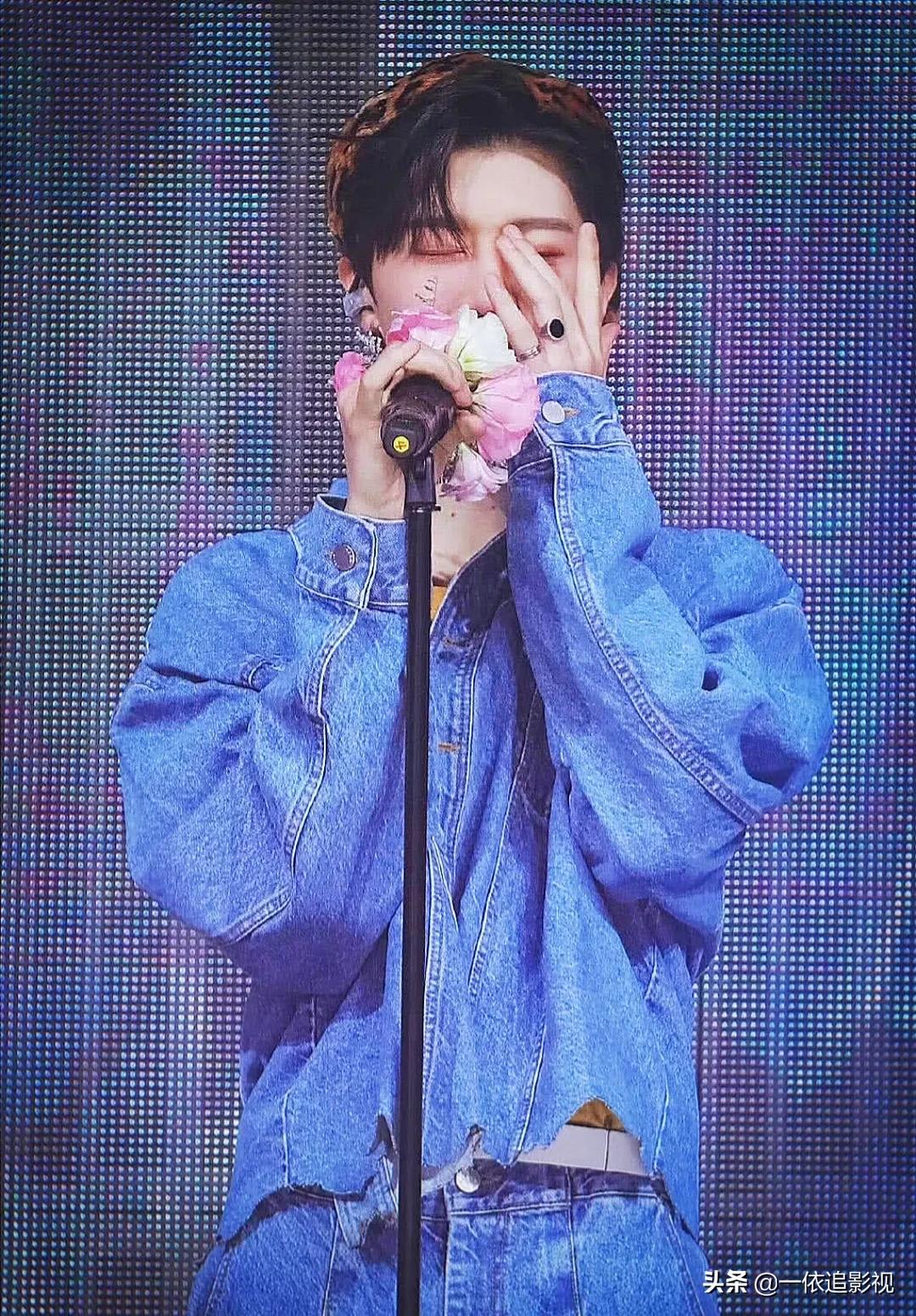 范丞丞：颜值高气质出众掩盖不住，自说出道后还被星探发小卡片呢