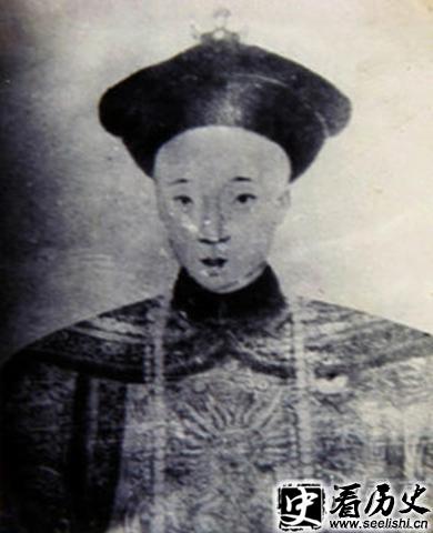 同治皇帝画像