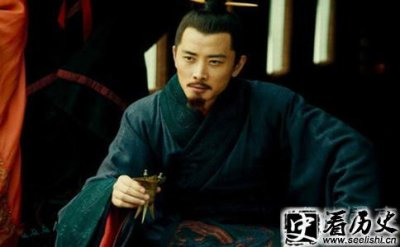 ​新三国汉献帝是谁演的 曹操与汉献帝的关系