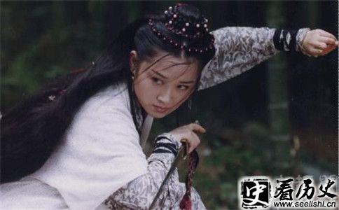 许晴饰演的任盈盈