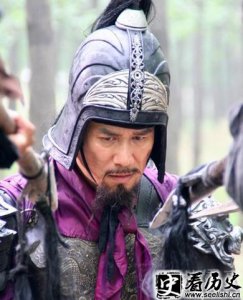 ​林冲为何要杀高俅 林冲被高俅设计误入白虎堂