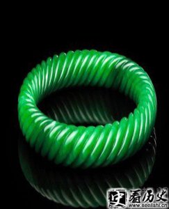 ​揭秘宋美龄的手镯