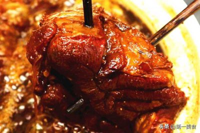 ​酱牛肉的做法家庭的做法(3泡3酱入味足，酱香浓郁、不散花)