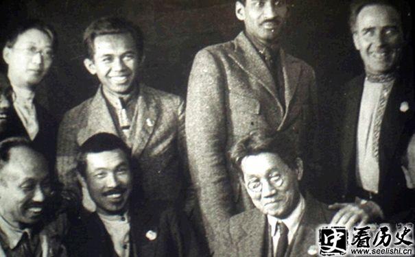 共产国际四大代表