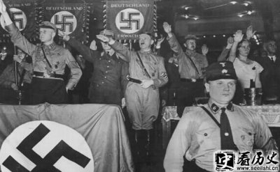 ​揭秘为什么说希特勒是女的