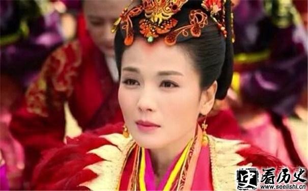 《芈月传》中惠文后魏纾剧照