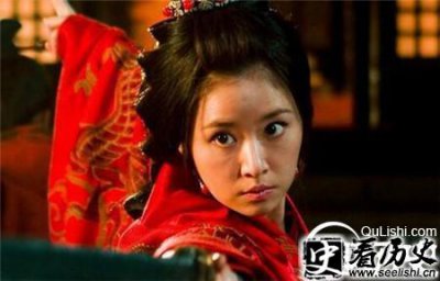 ​三国美女孙尚香为何会看上已年过半百的刘备