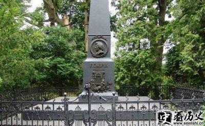 ​音乐大师肖邦墓位于何处