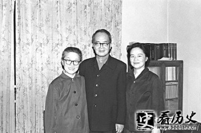 ​钱钟书简介_著名作家钱钟书的故事