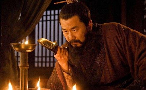 陈群为什么总是要检举郭嘉?郭嘉到底犯了什么错?