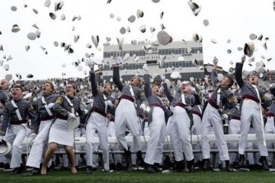 ​麦克阿瑟为何能够成为西点军校的校长?