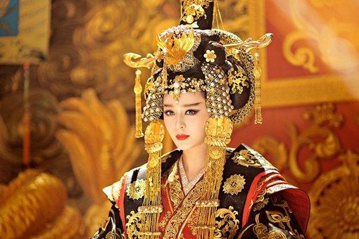 武则天手段残忍表现在哪里 为权利不顾亲情