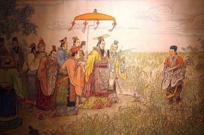 ​古代皇帝出行要带多少随从?一个轿子就需要36个人抬