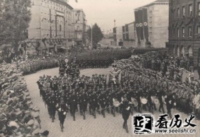 ​AD1918年德国战败基尔军港水兵起义介绍