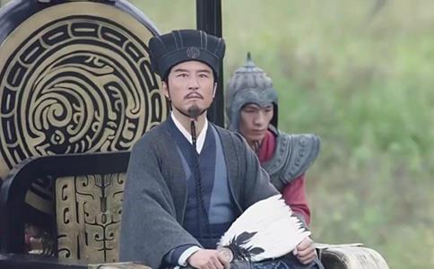 曹操为什么不请诸葛亮当谋士?