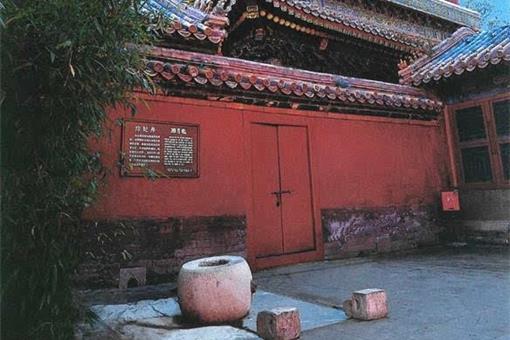 溥仪讲述故宫怪事盘点