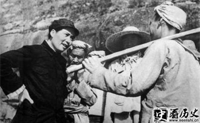 ​吴满有简介资料 吴满有被俘的表现