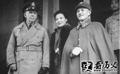 ​蒋介石选择重庆做陪都的原因