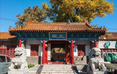 ​孔子母亲是一个怎样的人 （孔子的母亲怎么教育孩子的）