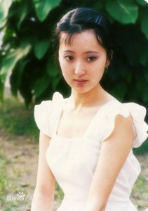 ​毕彦君为何打陈晓旭（毕彦君和陈晓旭两人离婚分手原因）