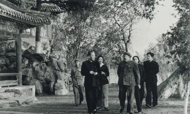 1962年,浦安修对彭元帅说:咱俩离婚后,我每年来看你一次