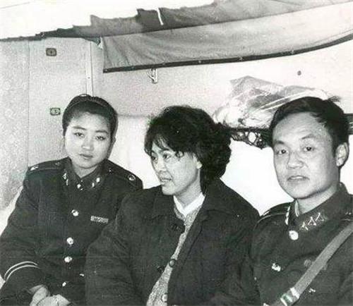 1993年中俄火车大劫案：暴徒抢劫6天6夜，3名女乘客成为无助羔羊