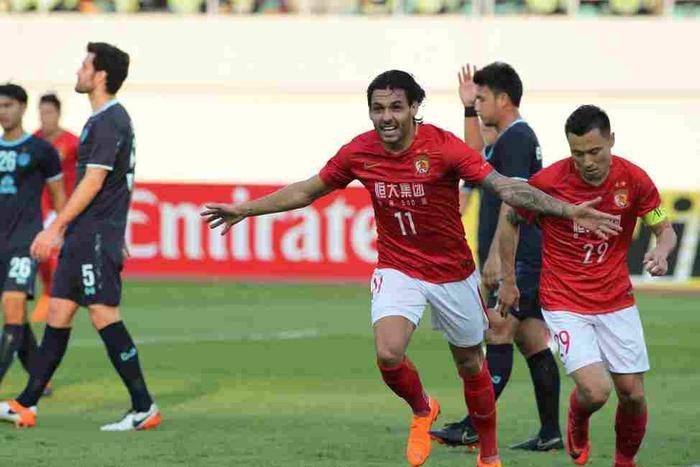 最强广州恒大回来了，却遭到武里南联的挑衅