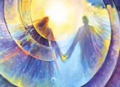 ​小镇灵异事件 古镇挖出的棺木 墓底白虾