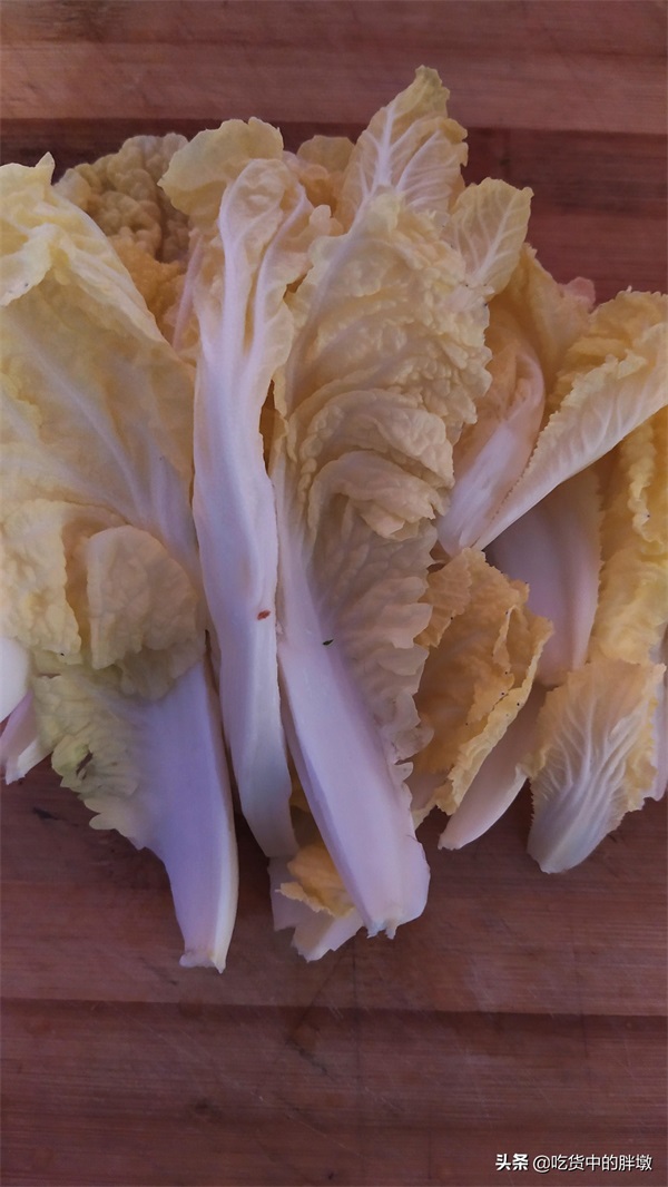 喝过就会爱上,西红柿金针菇白菜汤,营养丰富,酸爽开胃