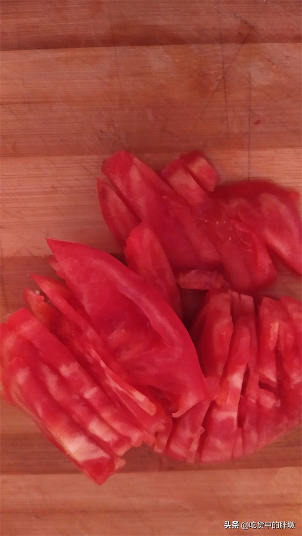 喝过就会爱上,西红柿金针菇白菜汤,营养丰富,酸爽开胃