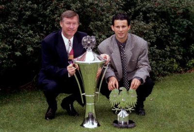 ​弗格森为啥是历史第一？谁能连续20年做到这一点，他就当之无愧