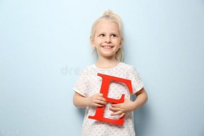 ​女孩子起名一个字带有姝字的名字女孩