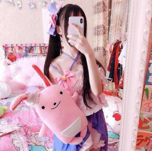 ​牛战士终于摘下了她的面具？蔡萝莉针对老爸是蔡荣军问题作出回应