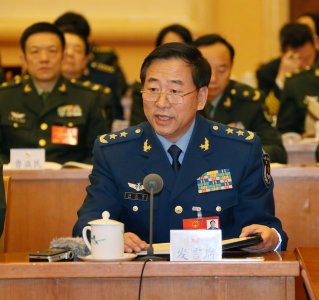 ​白文奇代表：大力推动军民合用机场建设