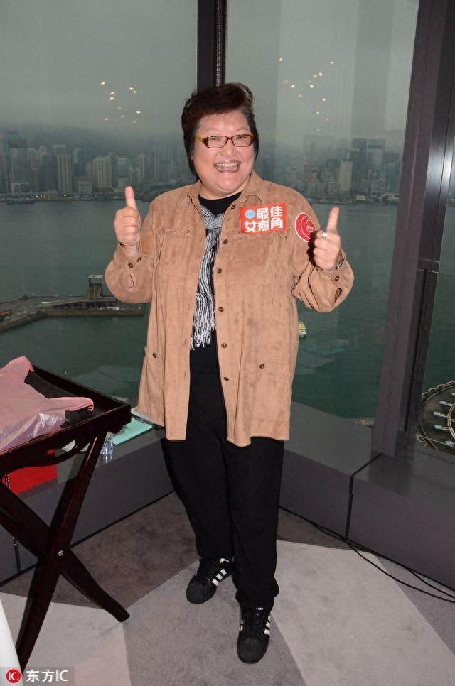 “烈火奶奶”鲁芬因病去世享年63岁，终身未婚为哪般？