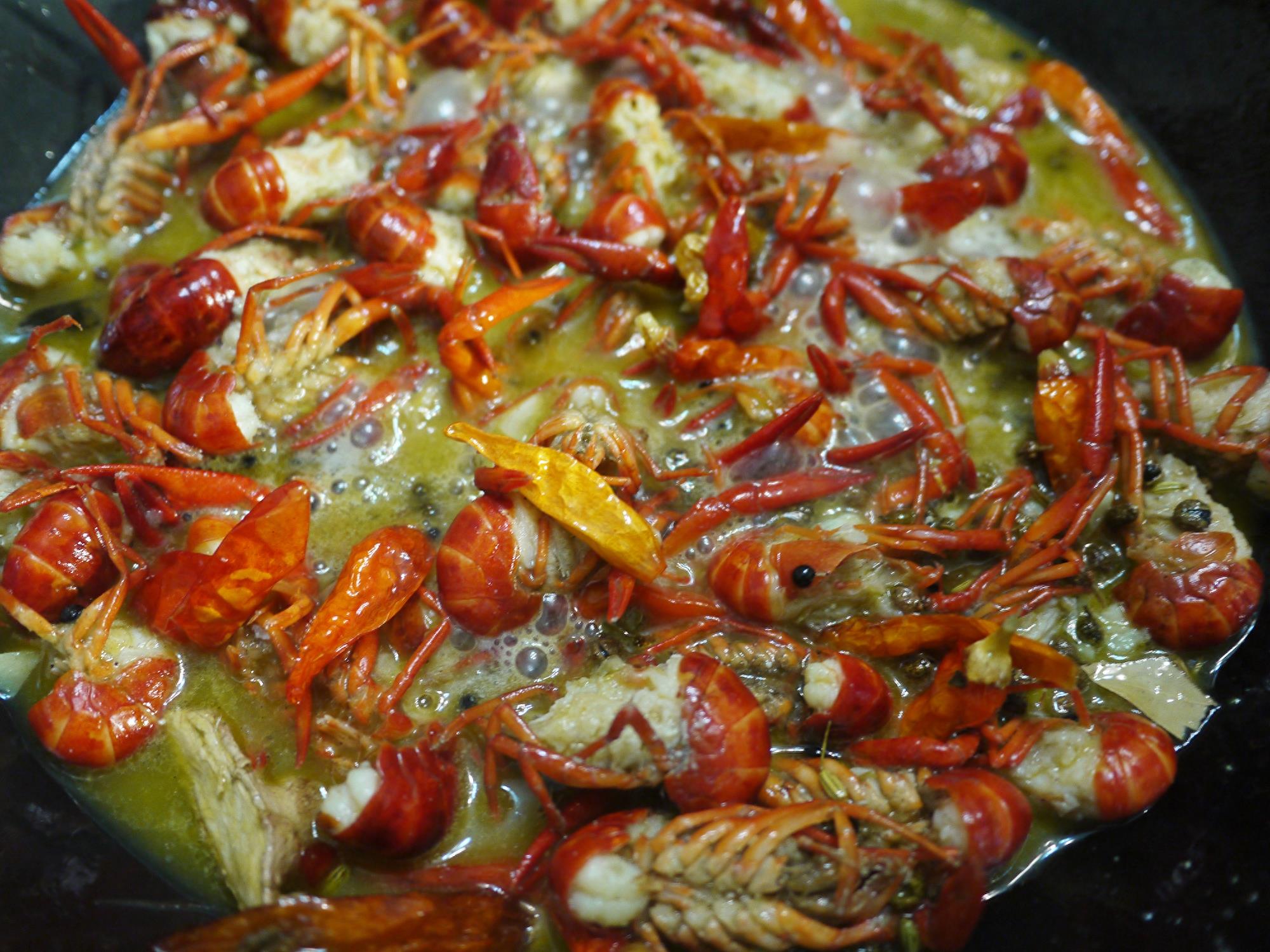 大排档点单率最高的菜，麻辣小龙虾这么做，一盆全吃光