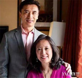 ​演员蒋依依父母照片曝光 与吴磊“青梅竹马”