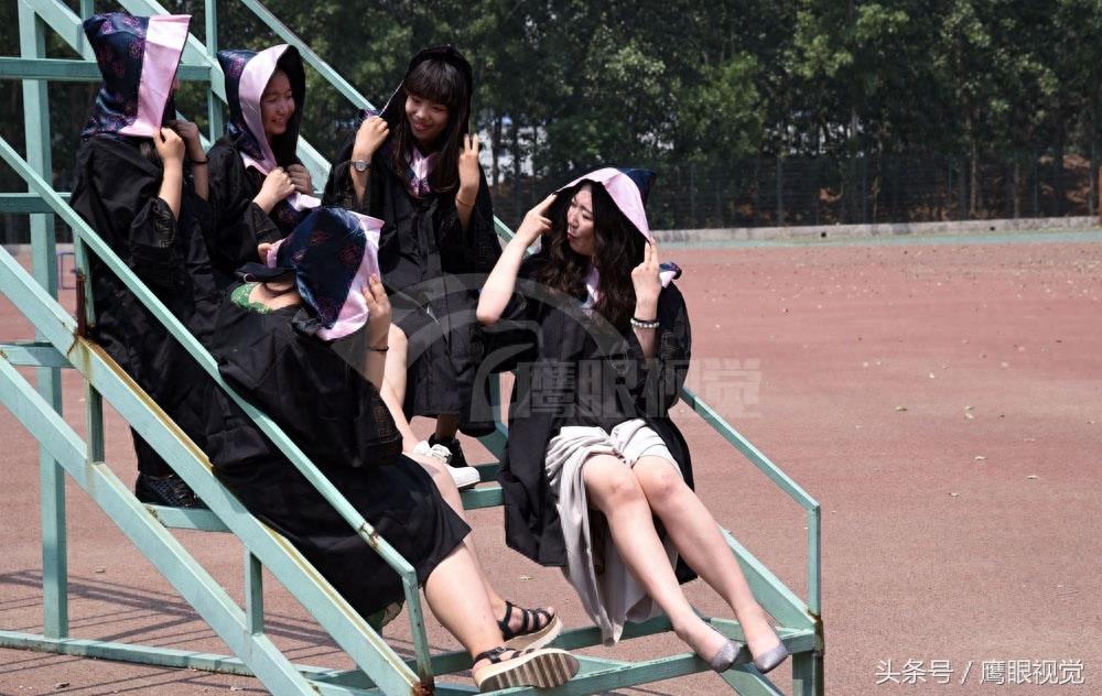 20张大学生创意毕业照，看看哪一张最能致青春